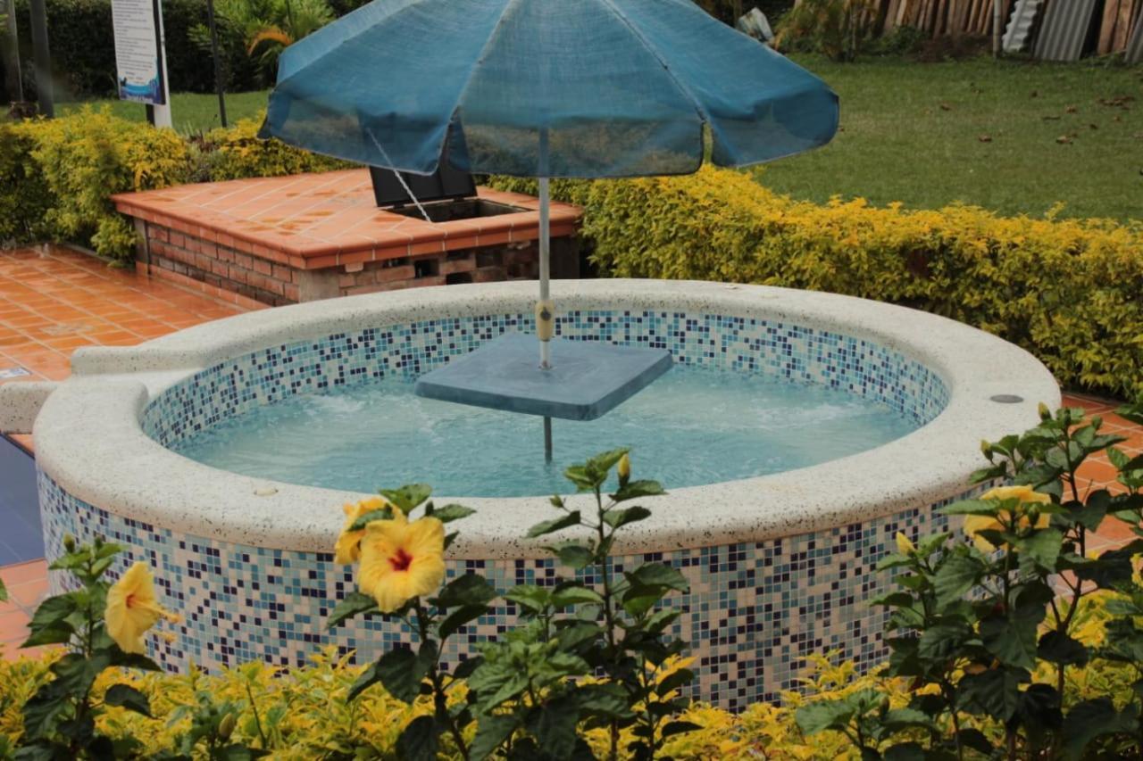 Finca Hotel El Diamante Calarcá Εξωτερικό φωτογραφία